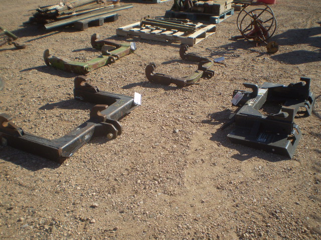 Cat 2 & 3 quick hitches